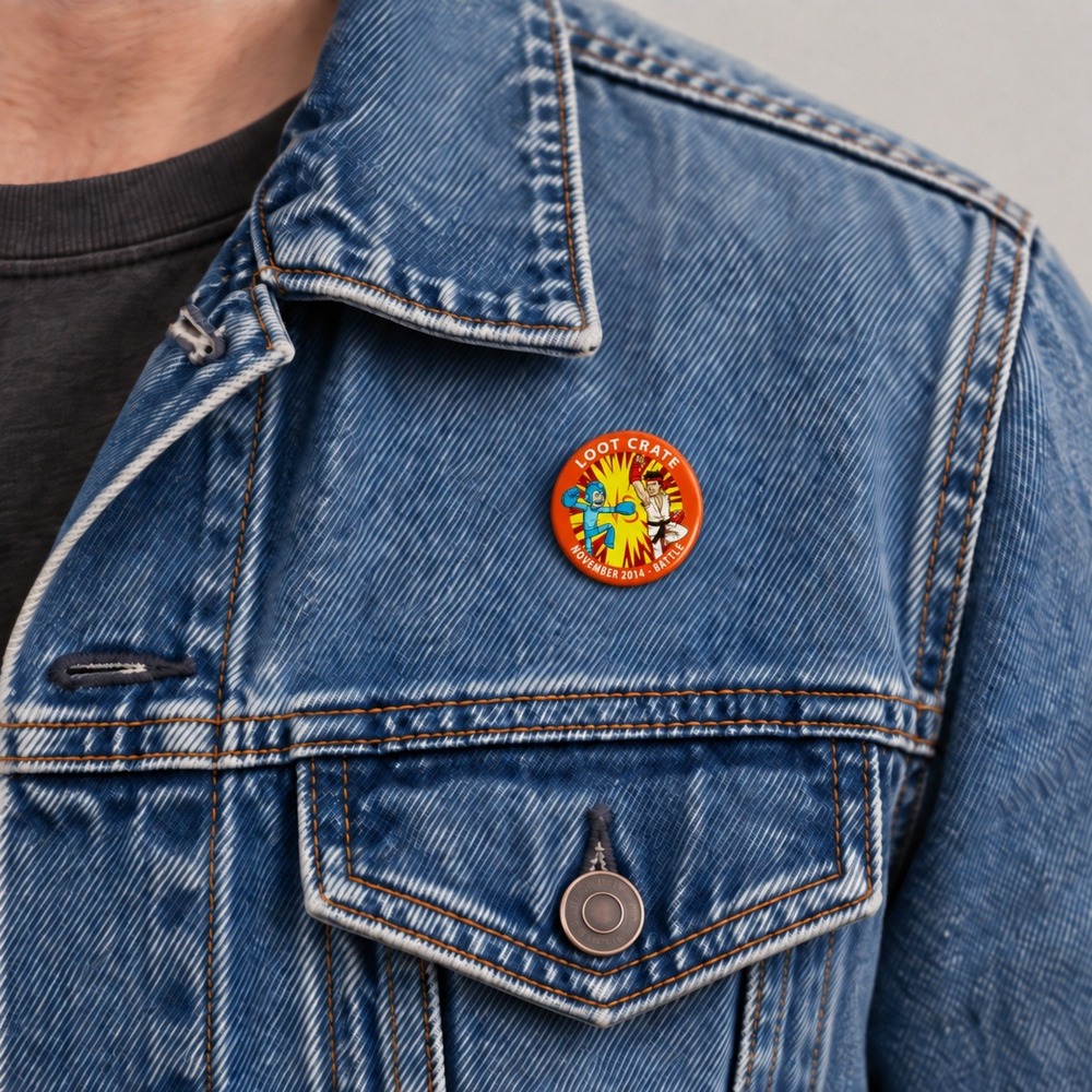 Loot Crate November 2014 Battle Pin Mega Man vs Ryu Street Fighter Button Badge